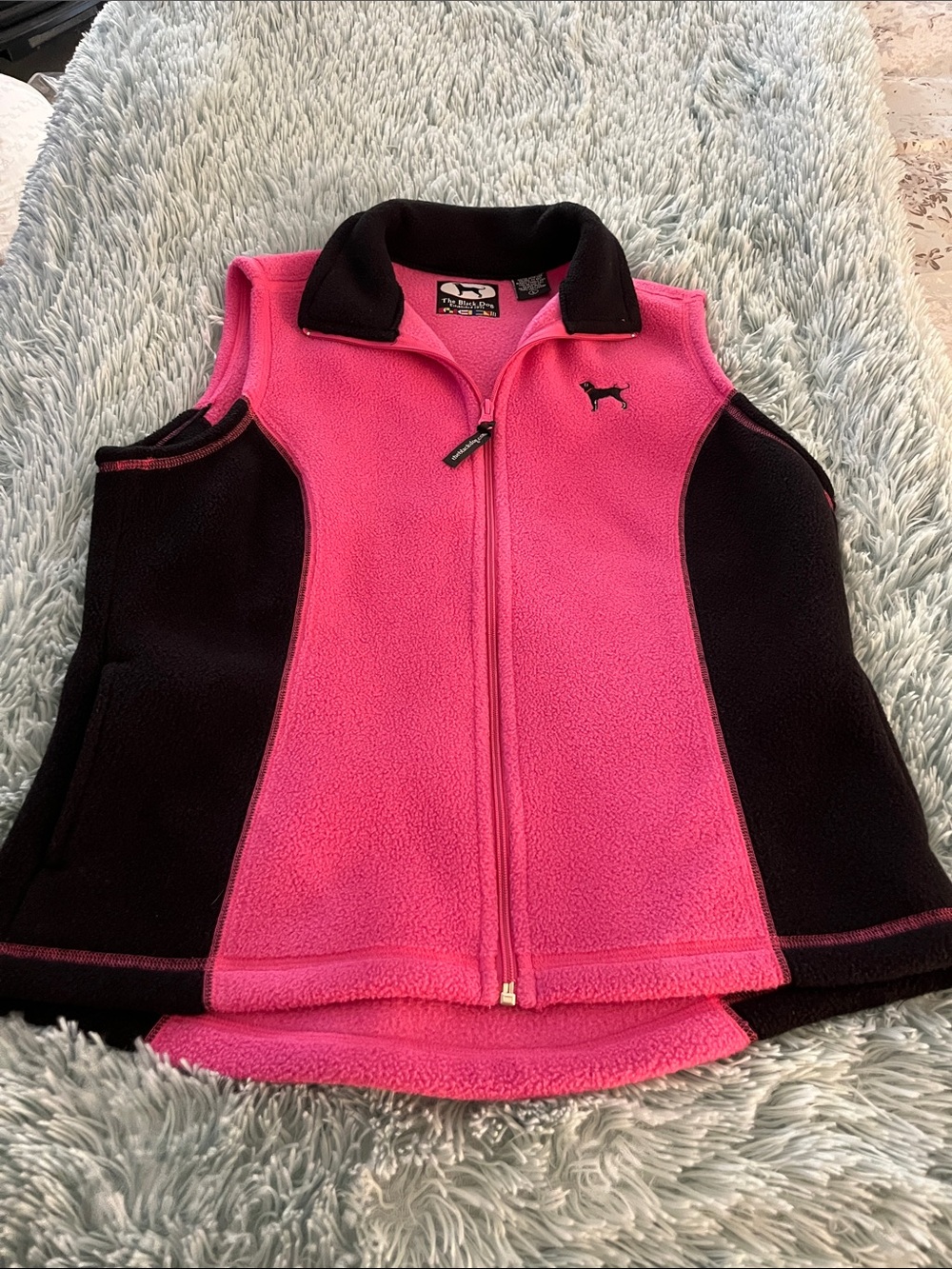 THE BLACK DOG NEW L Pink and Black Fleece Vest
